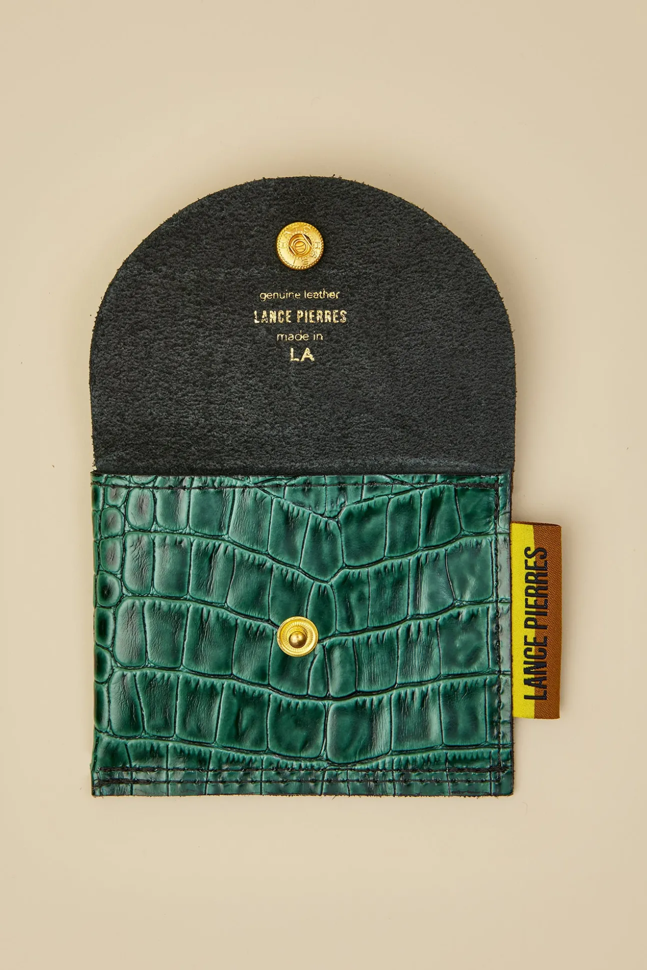 Lance Pierres Envoy 01 Snap Wallet